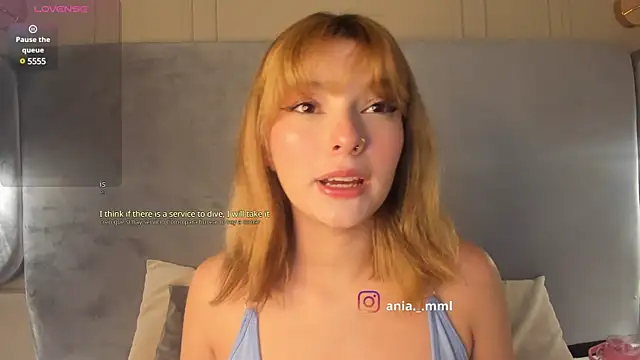 Snapshot of Ania_jones chatting on 03-15-25, 08:32 Ania jones online show from 03-15-25, 08:32