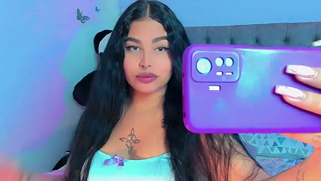 Snapshot of mabellfox chatting on 02-17-25, 03:31 mabellfox online show from 02-17-25, 03:31