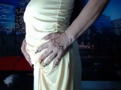 Snapshot of Lucy_mature8 chatting on 12-09-24, 09:05 Lucy mature8 online show from 12-09-24, 09:05