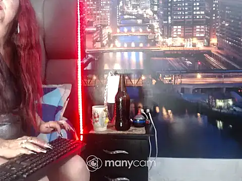 Snapshot of Lucy_mature8 chatting on 12-31-24, 10:56 Lucy mature8 online show from 12-31-24, 10:56
