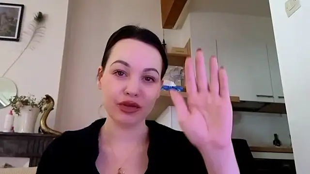 Lilie romeo online show from 02-05-25, 03:09