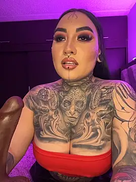 Snapshot of CloeeBeckam chatting on 09-24-25, 05:55 CloeeBeckam online show from 09-24-25, 05:55