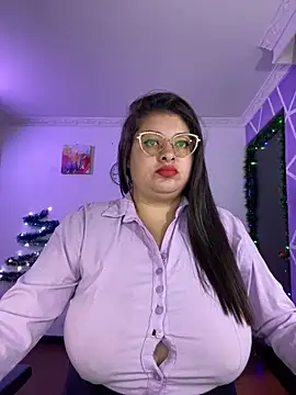 Snapshot of MiiaaJoness chatting on 12-19-25, 02:57 MiiaaJoness online show from 12-19-25, 02:57