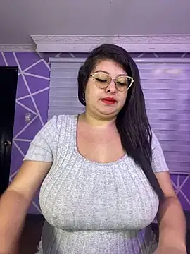 Snapshot of MiiaaJoness chatting on 02-19-26, 03:30 MiiaaJoness online show from 02-19-26, 03:30