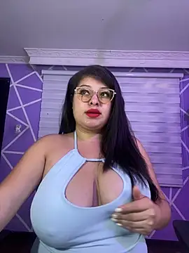 Snapshot of MiiaaJoness chatting on 02-23-26, 03:31 MiiaaJoness online show from 02-23-26, 03:31