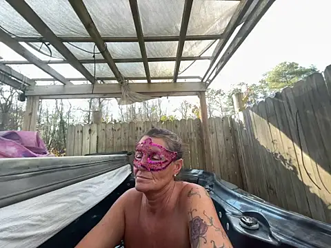 Snapshot of prainxxx22 chatting on 12-20-24, 07:28 prainxxx22 online show from 12-20-24, 07:28