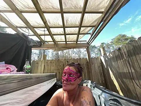 Snapshot of prainxxx22 chatting on 02-09-25, 06:37 prainxxx22 online show from 02-09-25, 06:37