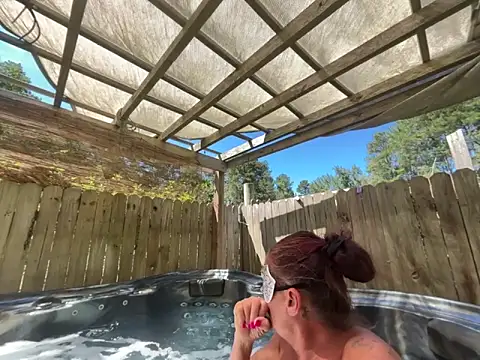 Snapshot of prainxxx22 chatting on 09-09-25, 06:29 prainxxx22 online show from 09-09-25, 06:29