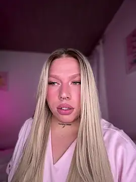 IsabellaFigueredo   online show from 02-20-26, 08:49