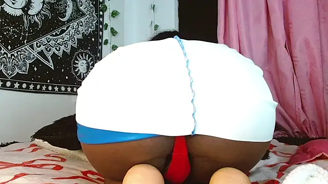 Snapshot of Ebony_D0ll chatting on 12-28-24, 07:11 Ebony D0ll online show from 12-28-24, 07:11