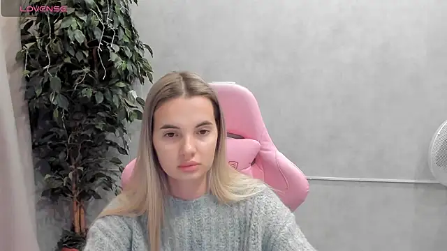 Donna Evans online show from 02-24-25, 12:09