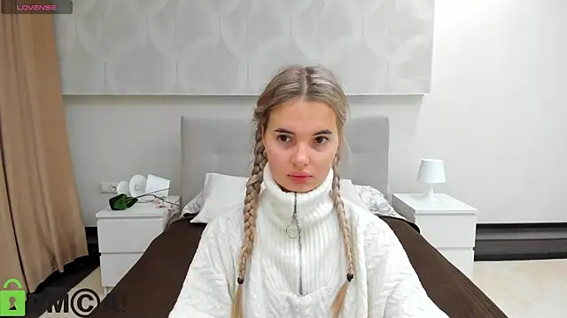 Donna Evans online show from 11-11-25, 11:49