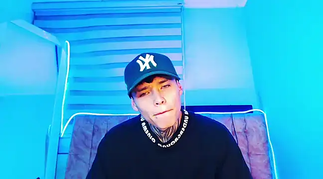  justinmoon2 online show from 03-20-25, 05:57