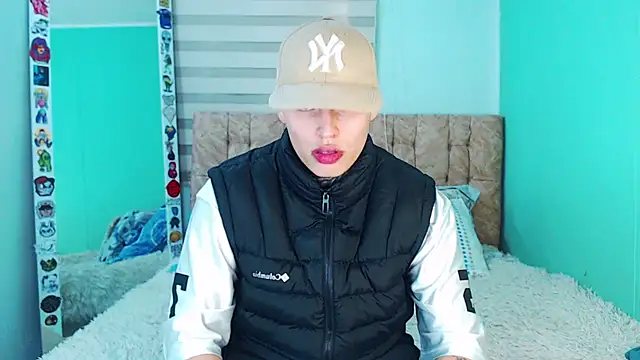  justinmoon2 online show from 12-04-25, 08:17