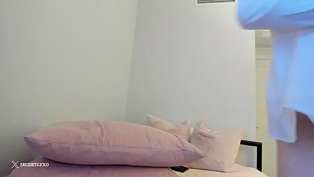 secretgirlfriendxo online show from 02-09-25, 07:27