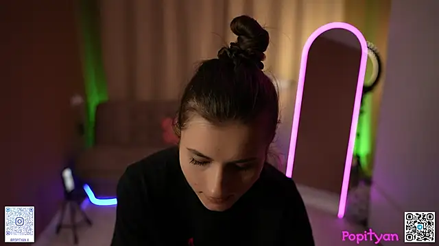 Snapshot of popityan1 chatting on 02-21-26, 07:31 popityan1 online show from 02-21-26, 07:31