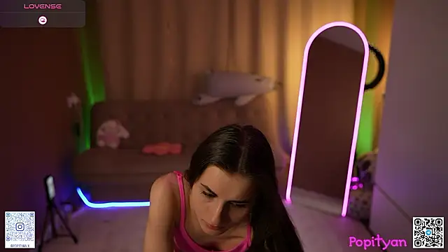 Snapshot of popityan1 chatting on 03-04-26, 09:04 popityan1 online show from 03-04-26, 09:04