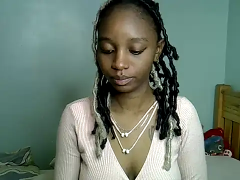 Snapshot of Enkarxx chatting on 01-22-25, 11:53 Enkarxx online show from 01-22-25, 11:53