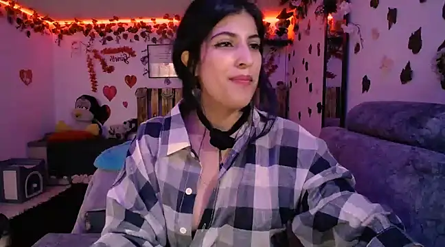 azahar  ziiz online show from 03-09-25, 05:39