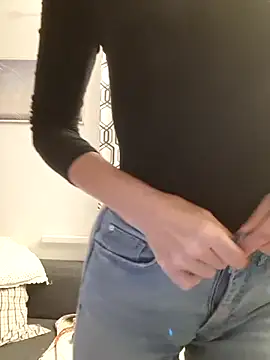 Silvia Zeno online show from 11-10-25, 06:45