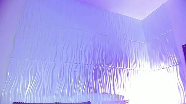 Abby  colins online show from 11-19-25, 08:53