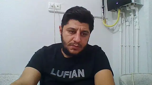 Snapshot of erkekkkadam chatting on 12-22-24, 07:10 erkekkkadam online show from 12-22-24, 07:10