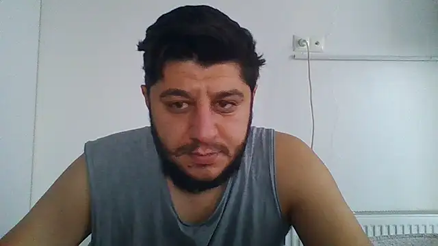 Snapshot of erkekkkadam chatting on 12-25-24, 05:26 erkekkkadam online show from 12-25-24, 05:26