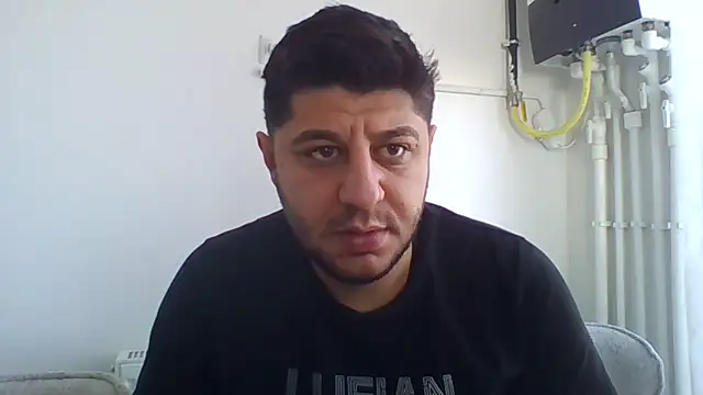 Snapshot of erkekkkadam chatting on 01-01-25, 07:09 erkekkkadam online show from 01-01-25, 07:09