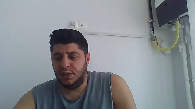 Snapshot of erkekkkadam chatting on 02-09-25, 08:11 erkekkkadam online show from 02-09-25, 08:11