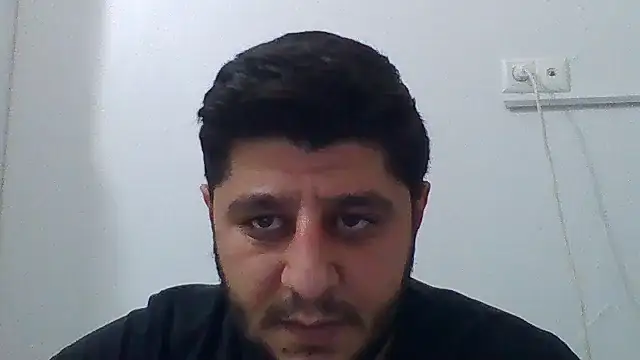 Snapshot of erkekkkadam chatting on 10-28-25, 05:15 erkekkkadam online show from 10-28-25, 05:15