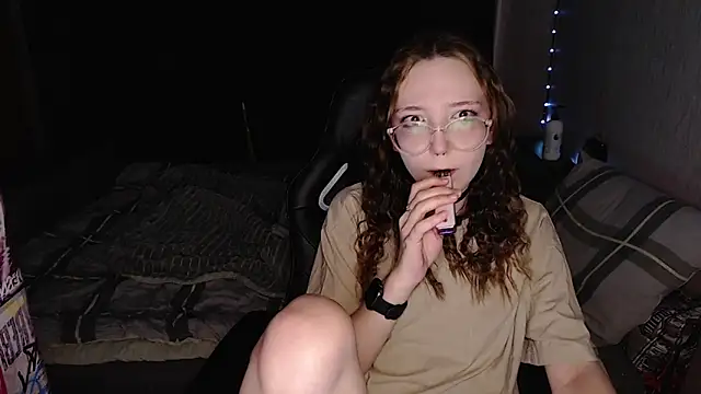 AmeliaKamishiro online show from 11-13-25, 02:32