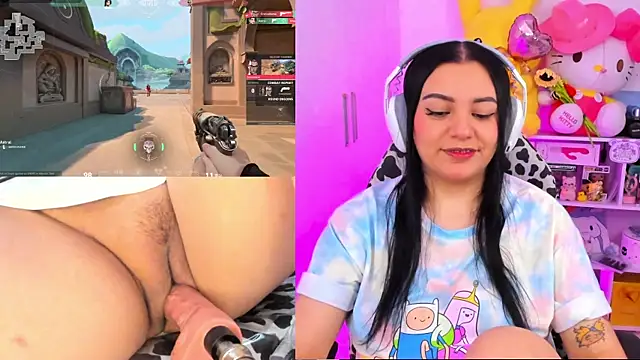 Snapshot of cinna_monroll chatting on 12-27-24, 11:42 cinna monroll online show from 12-27-24, 11:42