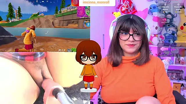 Snapshot of cinna_monroll chatting on 11-18-25, 03:05 cinna monroll online show from 11-18-25, 03:05