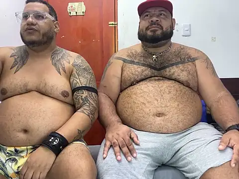 Latino bigcock online show from 09-12-25, 01:17