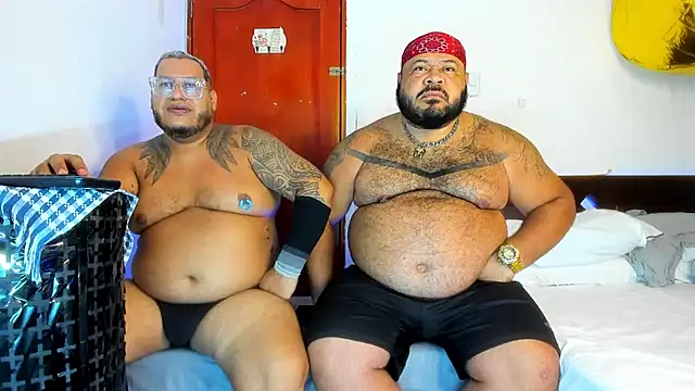 Latino bigcock online show from 11-29-25, 05:43