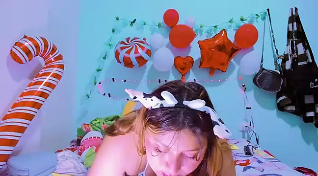 SofiaOlivares online show from 12-29-24, 01:24