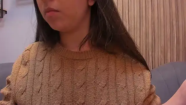 Snapshot of Eva_Macalliter chatting on 12-21-24, 03:25 Eva Macalliter online show from 12-21-24, 03:25