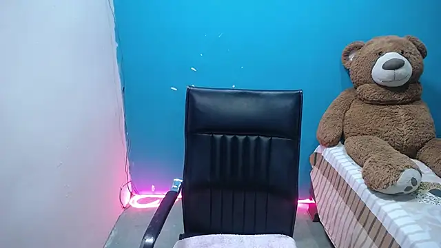 Sunny rayz  online show from 02-17-25, 12:27