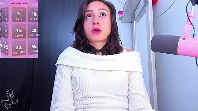 Snapshot of lunacandyy13 chatting on 12-22-25, 06:49 lunacandyy13 online show from 12-22-25, 06:49