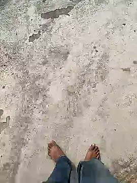 COUPLLE VILLAGE online show from 01-13-25, 06:49