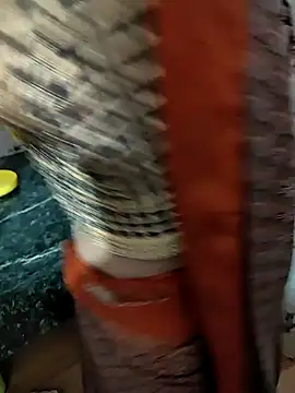 COUPLLE VILLAGE online show from 02-05-25, 10:51