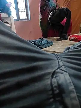 COUPLLE VILLAGE online show from 03-05-25, 03:40