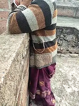 COUPLLE VILLAGE online show from 11-21-25, 02:54