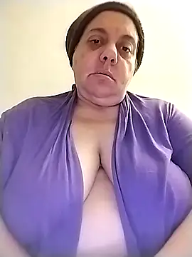 BustyBabyOfficial online show from 10-18-25, 11:38