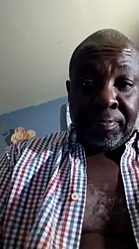 Snapshot of macnificent1fr chatting on 09-28-25, 04:07 macnificent1fr online show from 09-28-25, 04:07