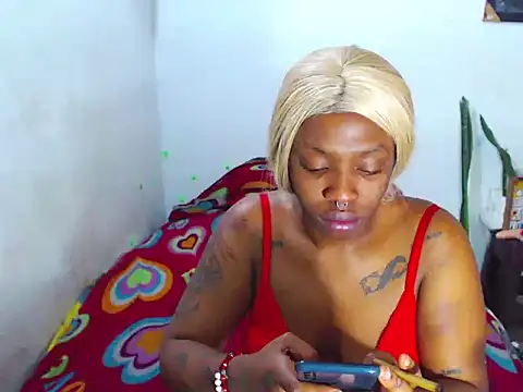 Snapshot of The_wickles_4443 chatting on 02-25-25, 12:45 The wickles 4443 online show from 02-25-25, 12:45