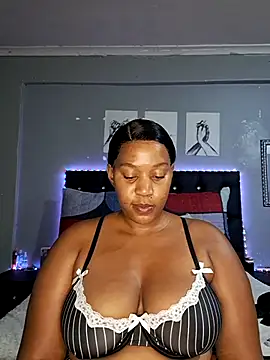 Toya P online show from 09-13-25, 07:46