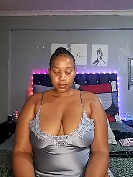 Toya P online show from 11-28-25, 08:22