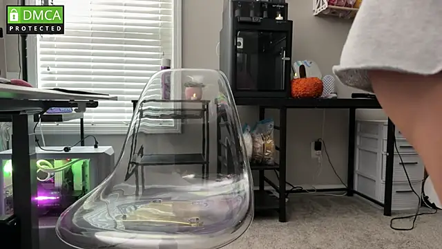 Cosmic Rose online show from 11-07-25, 02:50