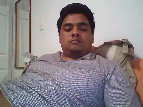 Snapshot of negritoo_xx chatting on 09-23-25, 09:45 negritoo xx online show from 09-23-25, 09:45